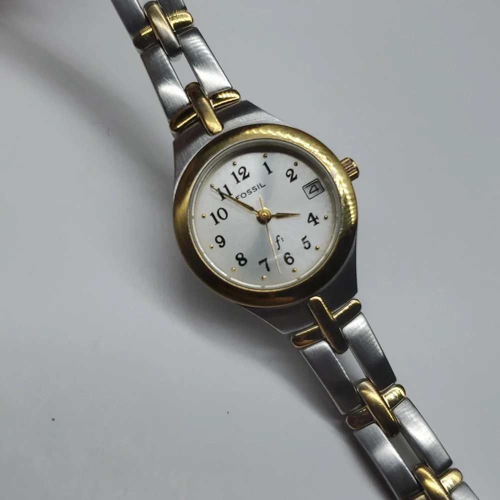 Vintage Fossil F² Watch ES9439 Two Tone Gold Silver Stainless Steel Gold